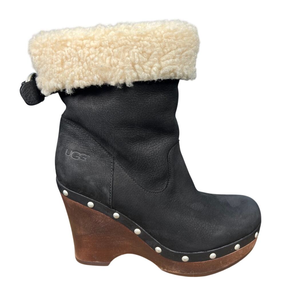UGG Women's Carnegie Black Suede Wedge Cuffed Boot Size US 8